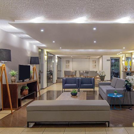 Hotel Deville Express Cascavel Cascavel  Esterno foto