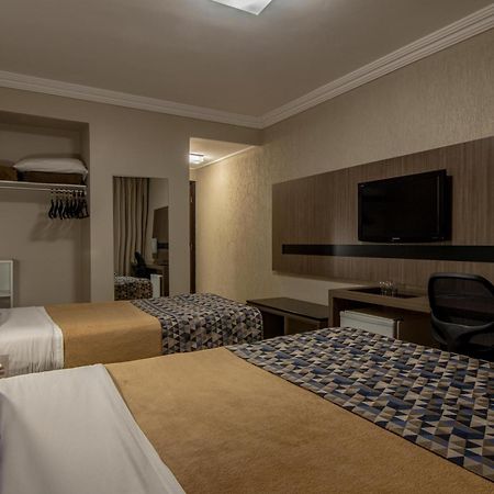 Hotel Deville Express Cascavel Cascavel  Esterno foto