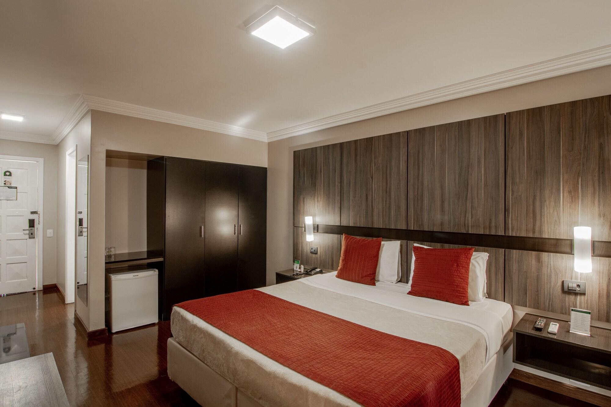 Hotel Deville Express Cascavel Cascavel  Esterno foto